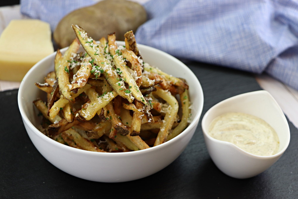 Parmesan Truffle Fries with Lemon Dill Garlic Dip Qualifirst